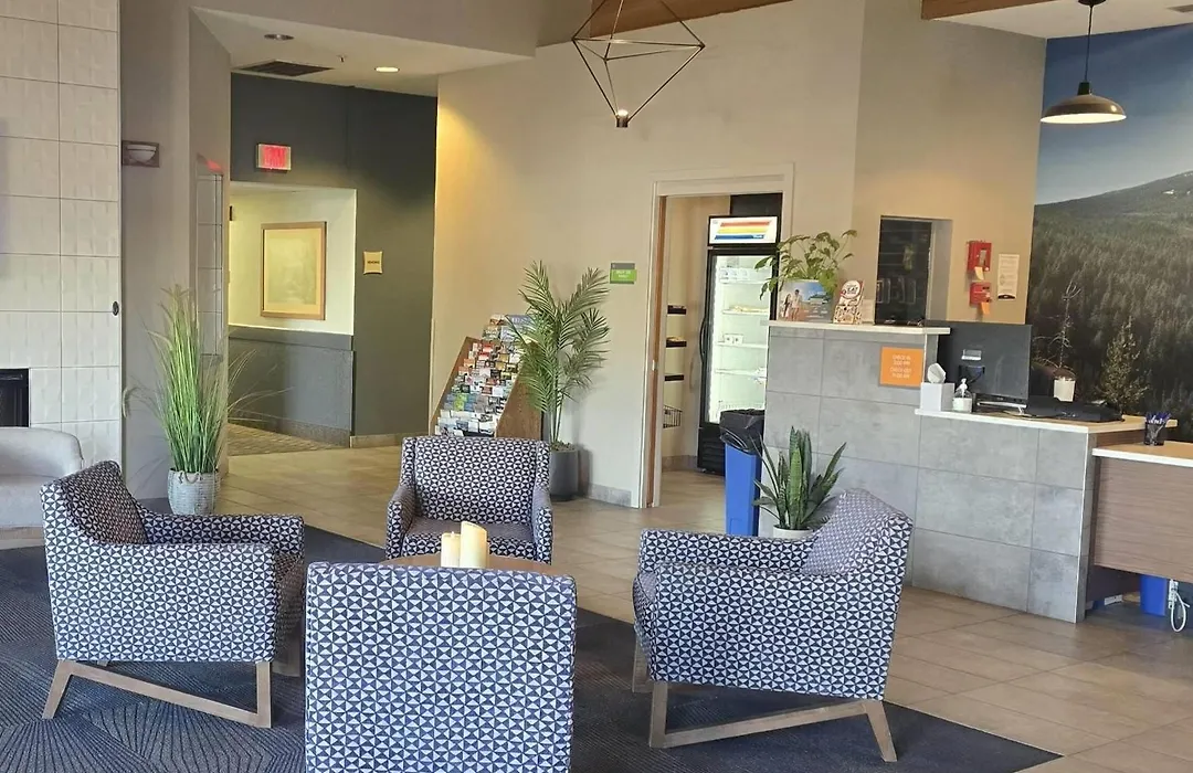 La Quinta Inn By Wyndham Bend-1