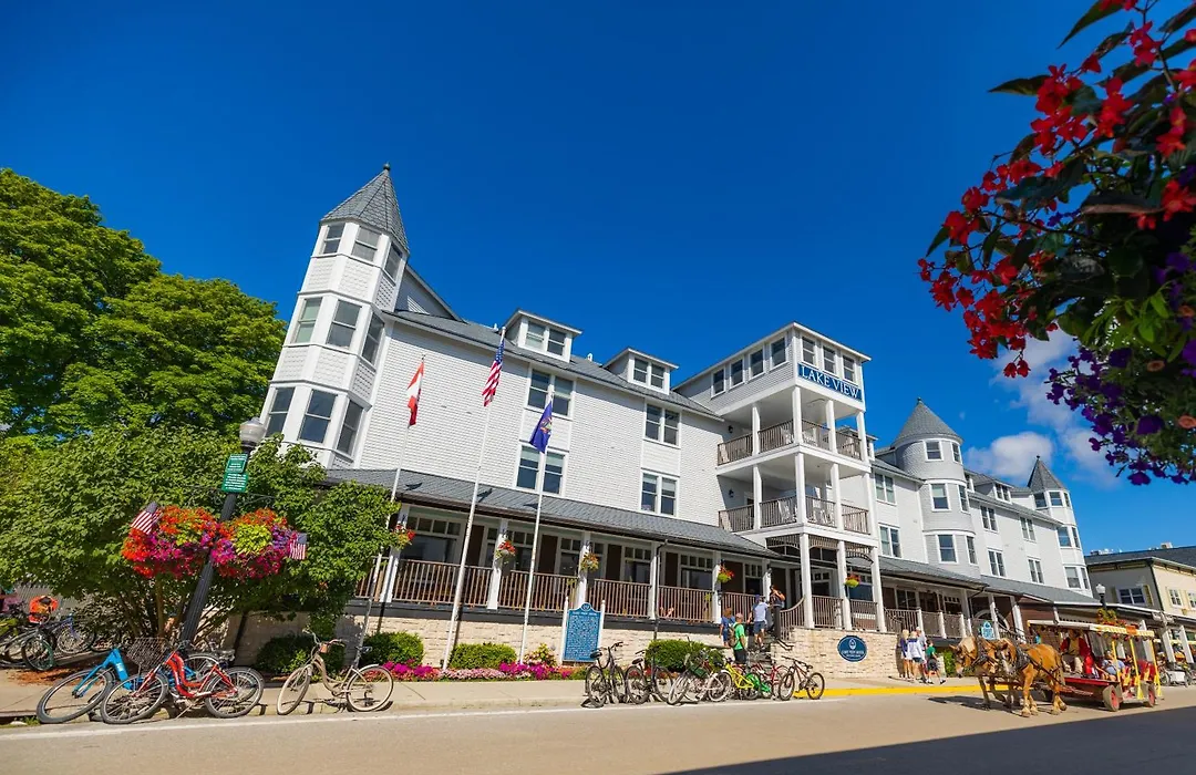 Lake View Hotel-1