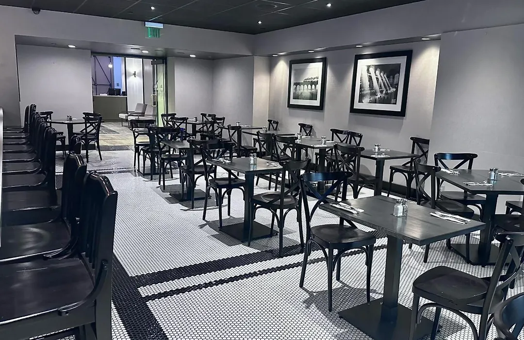 Doubletree By Hilton Newark Penn Station, Nj-1