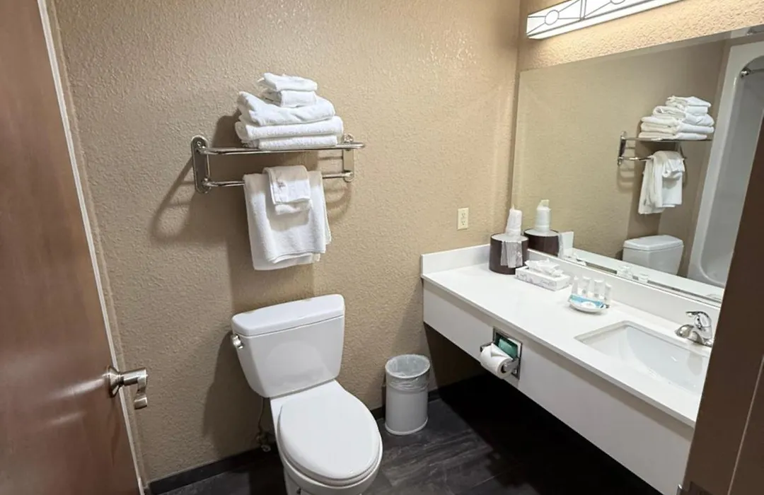 Grand Oaks Hotel-1
