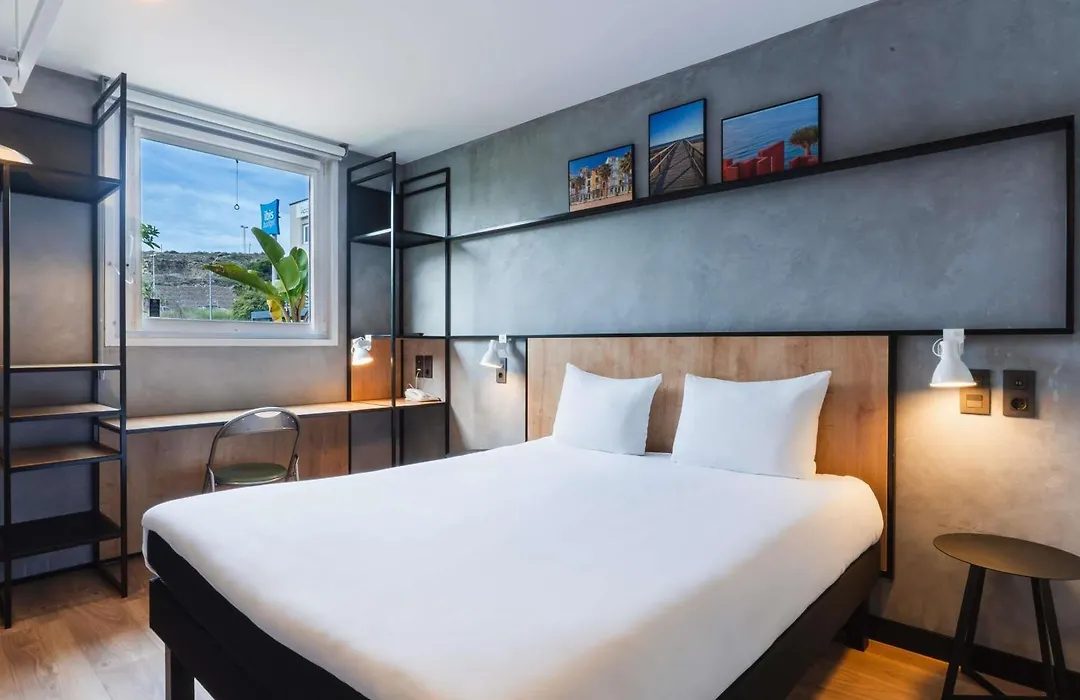 Ibis Hotel Alicante-1