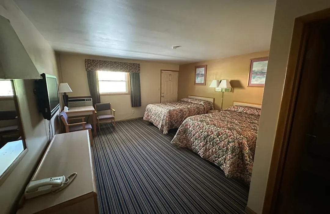 Budget Inn - Cambridge-1