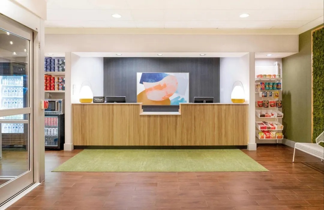 Spark By Hilton Grand Rapids-1