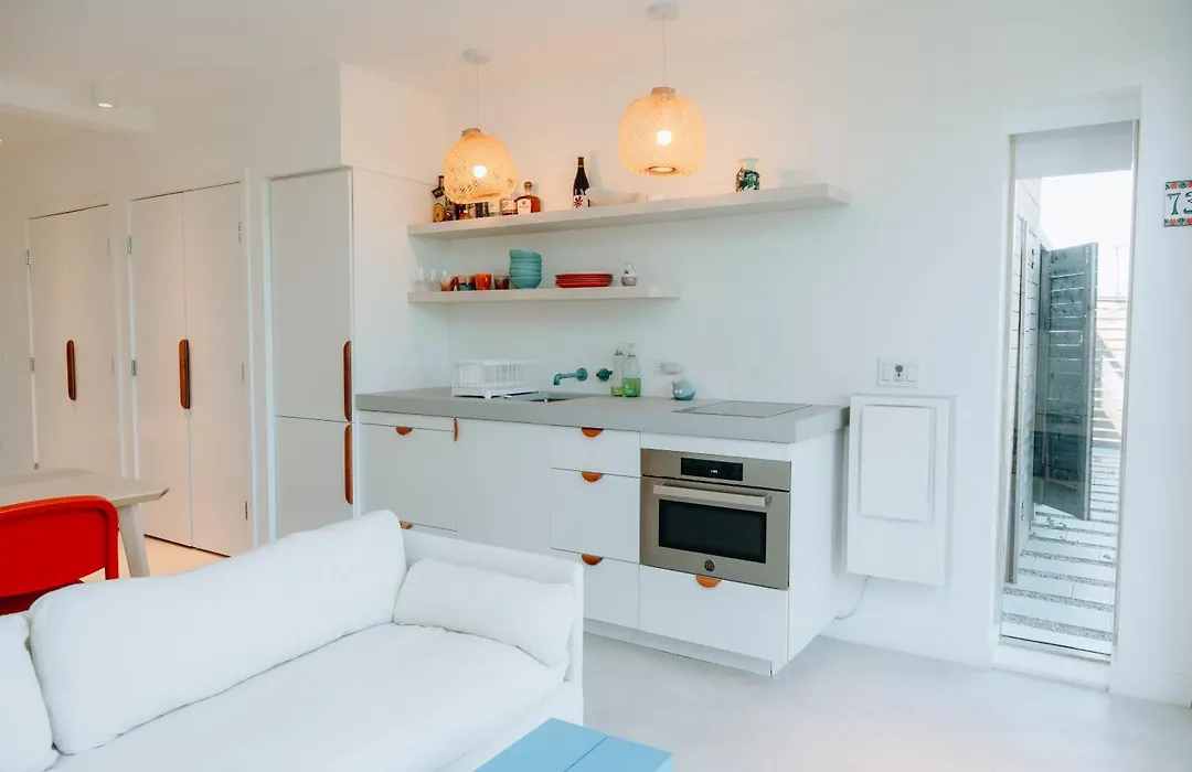 Driftwood Resort On The Ocean-1