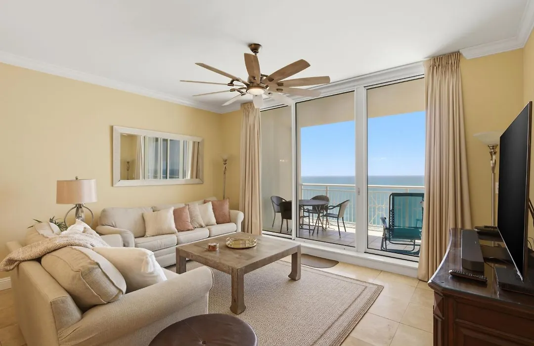 Private Beach Front Luxury Condo, Amazing Views, Indigo E, 5-Star, 2 Balconies , Preferred Partner Prg-1