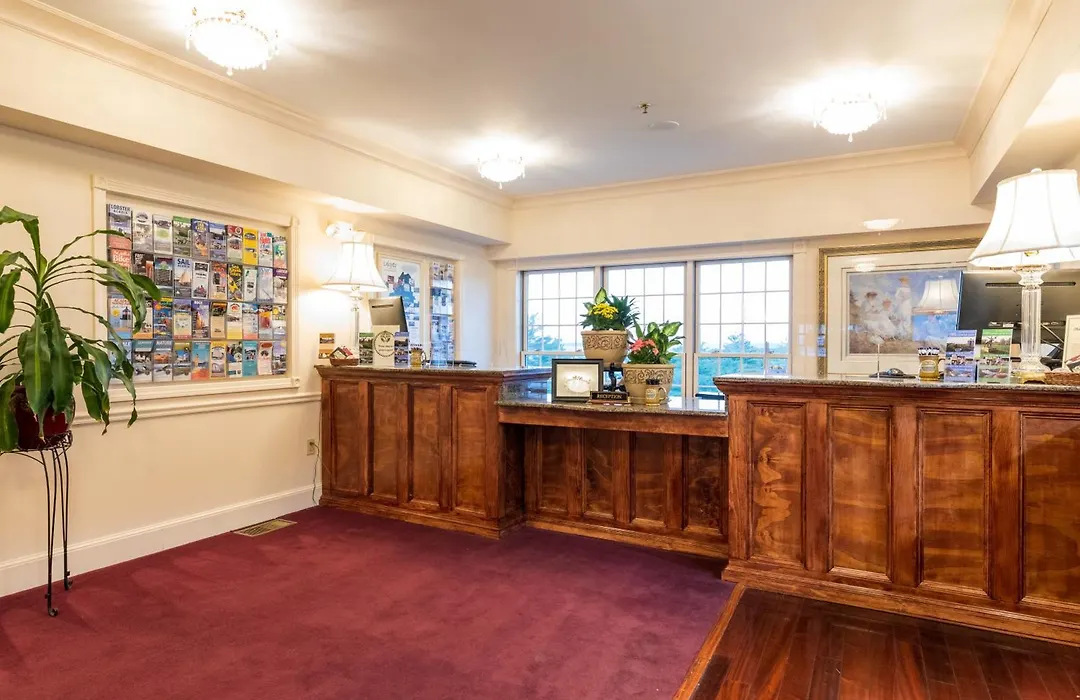 Bluenose Inn - Bar Harbor Collection-1