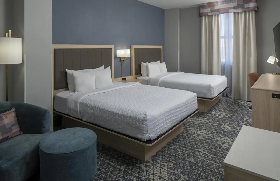 Hampton Inn & Suites Montgomery-Downtown-1