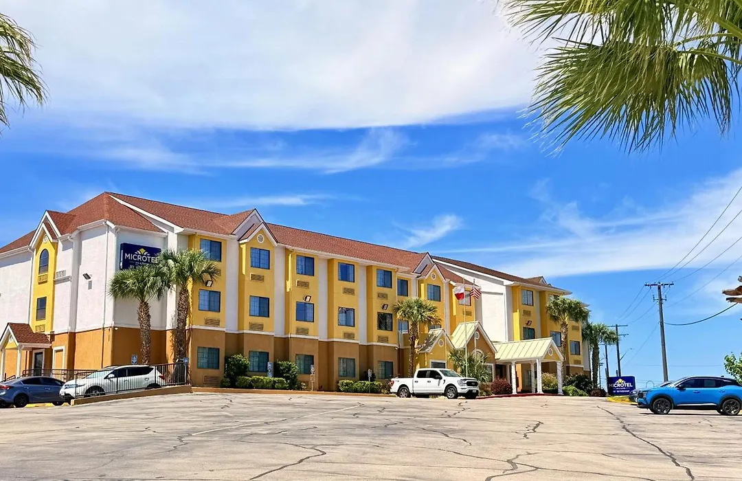 Microtel Inn & Suites By Wyndham New Braunfels I-35-1