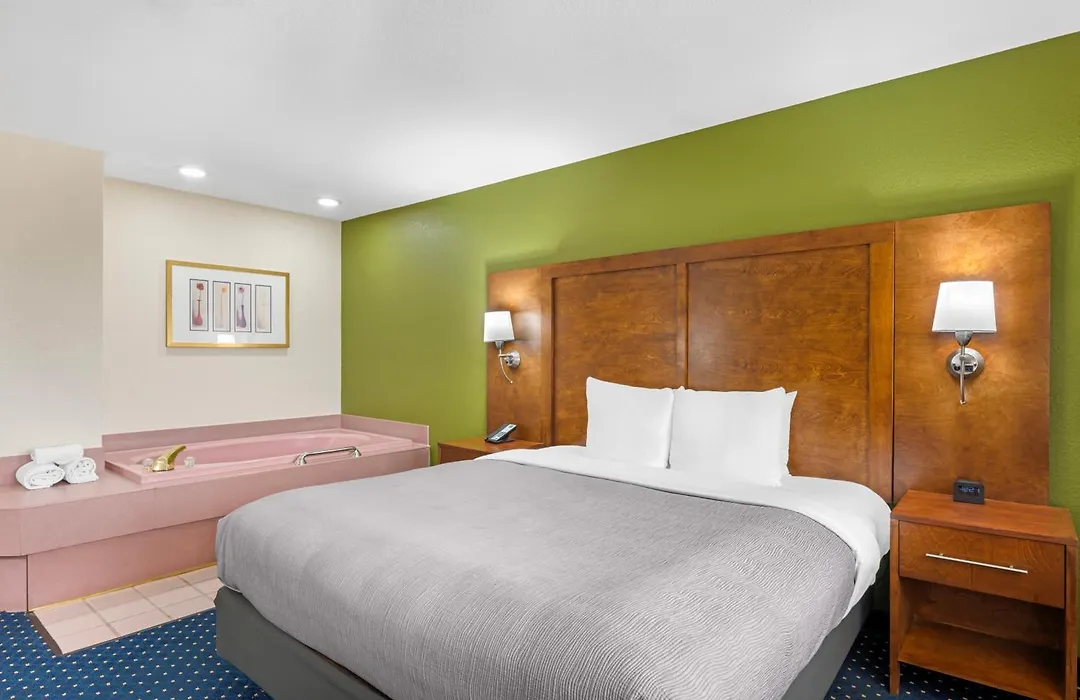 Quality Inn & Suites Goshen-1