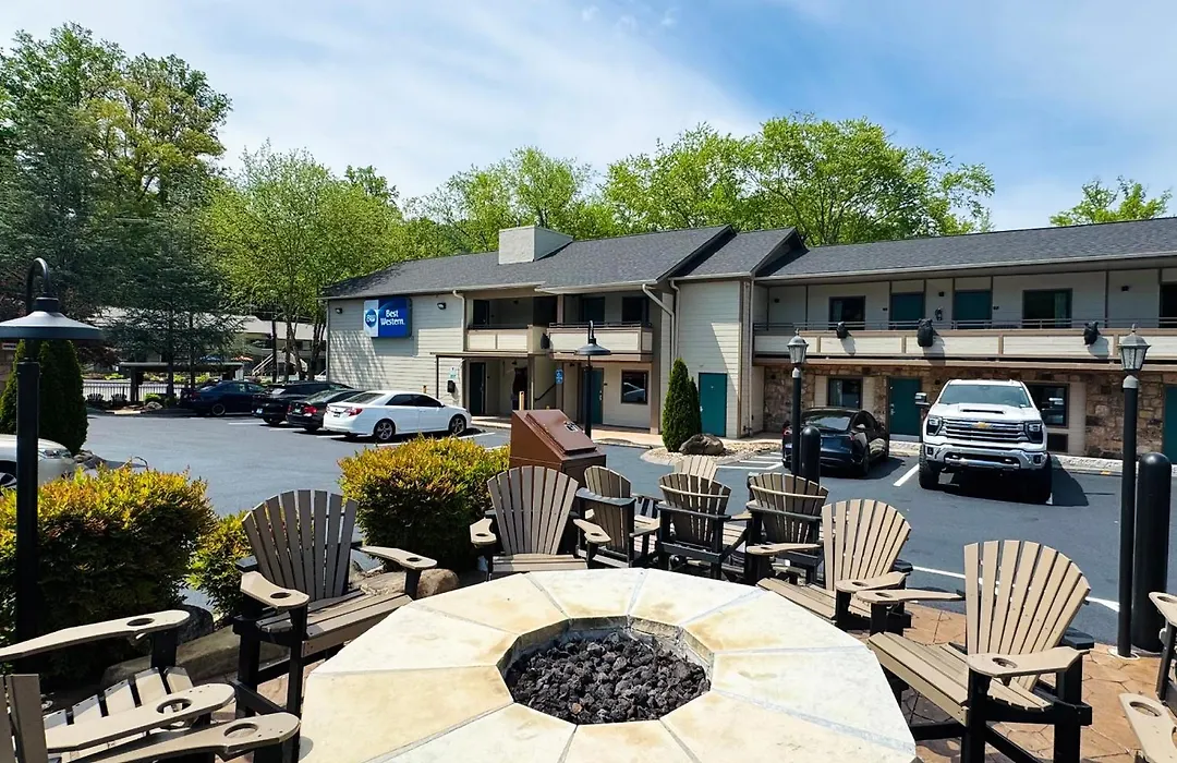Best Western Johnson'S Inn Downtown Gatlinburg-1