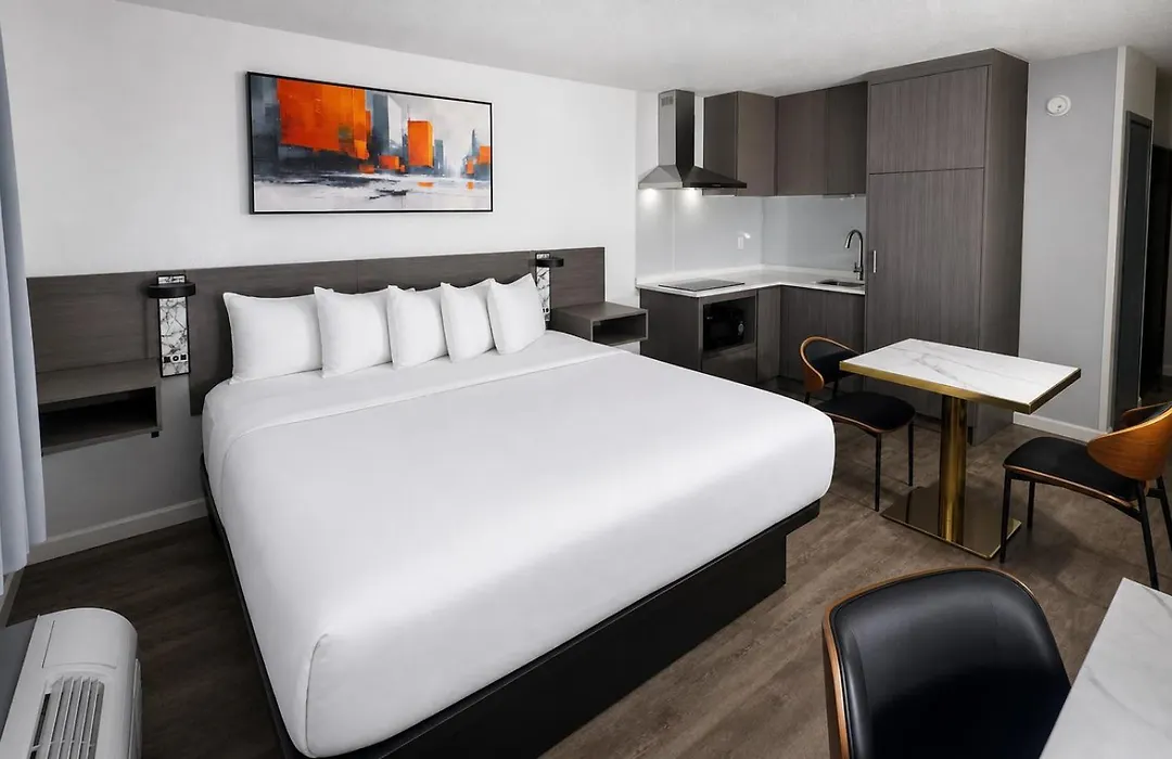 Ramada By Wyndham Angola/Fremont Area-1