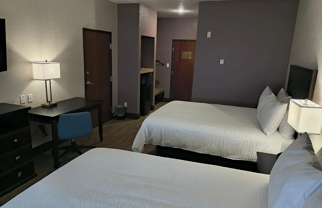 Grander Inn & Suites By Ihg-1