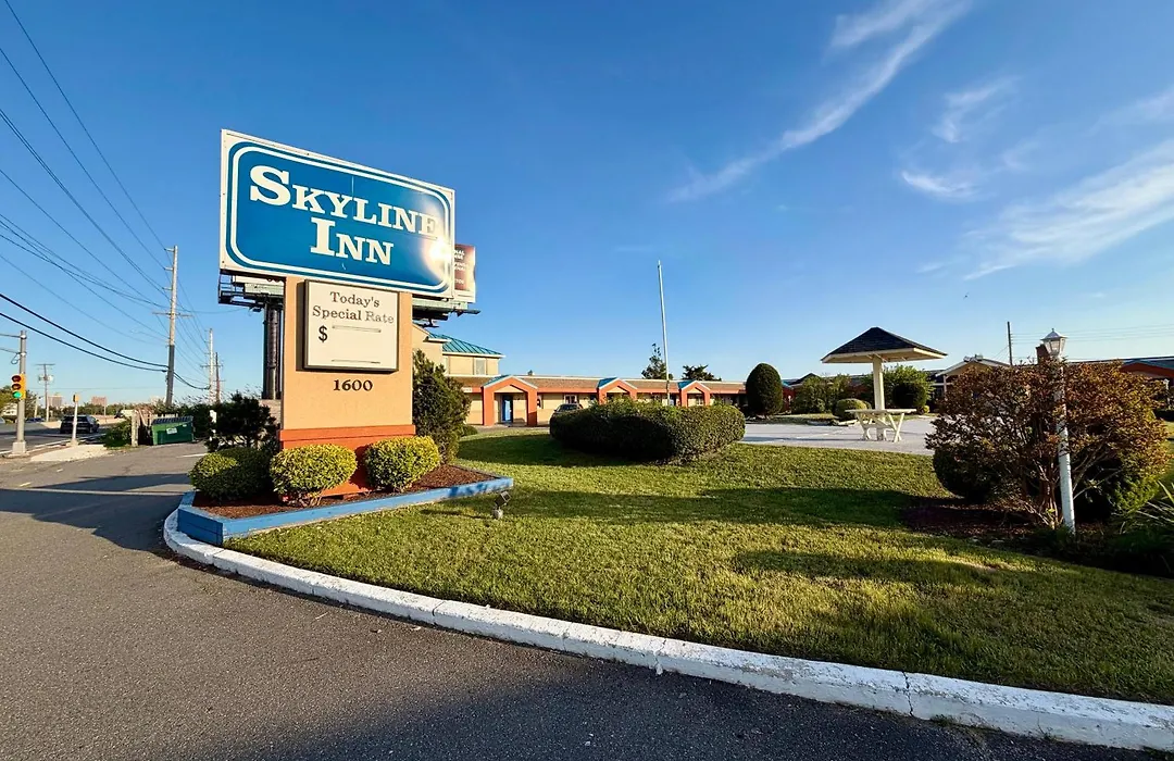 Skyline Inn-1
