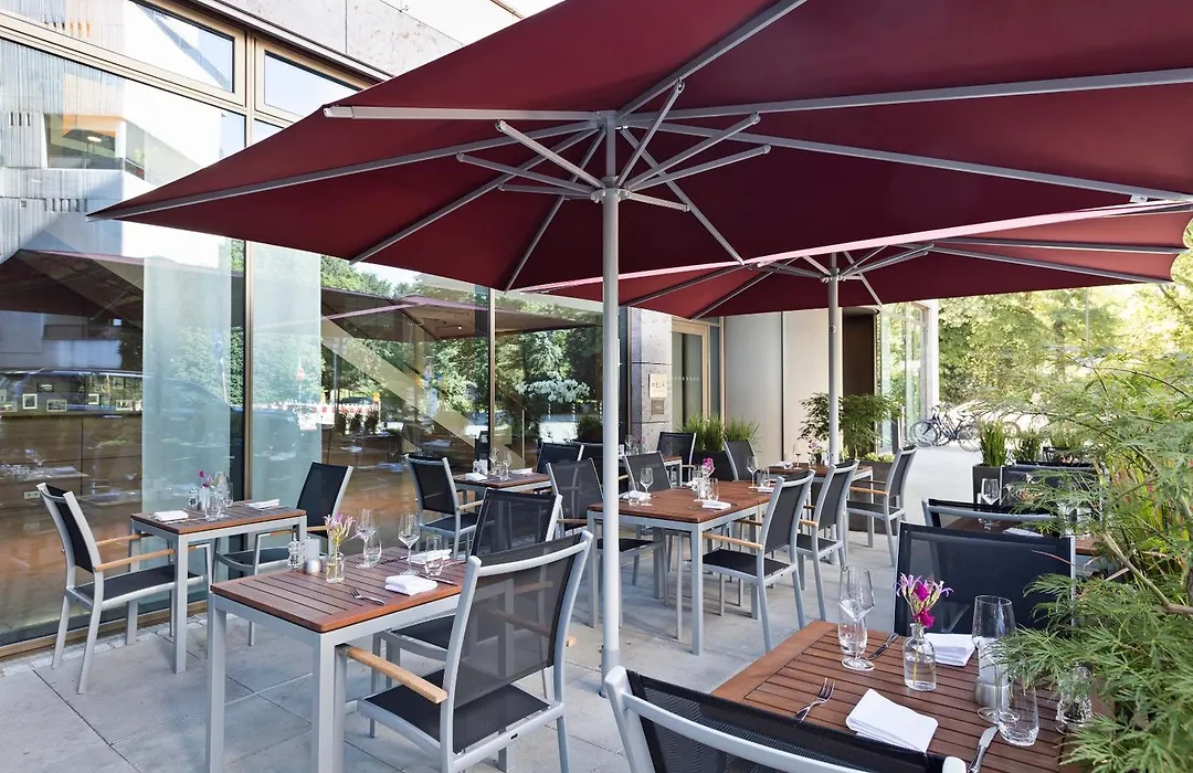 Melia Dusseldorf-1