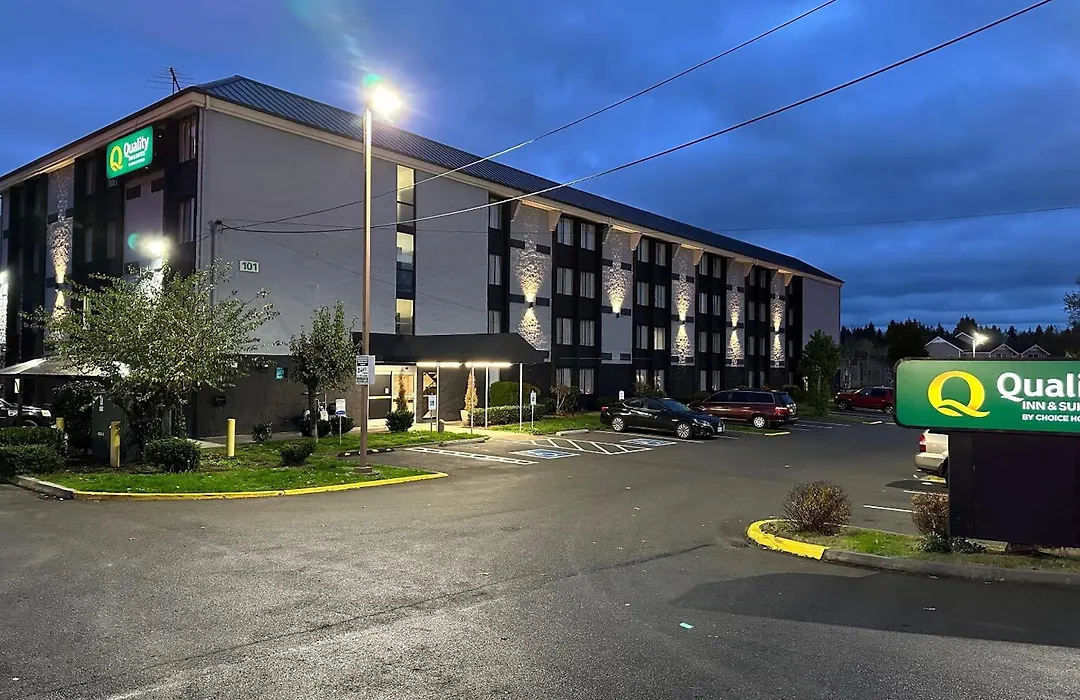Quality Inn & Suites Everett-1