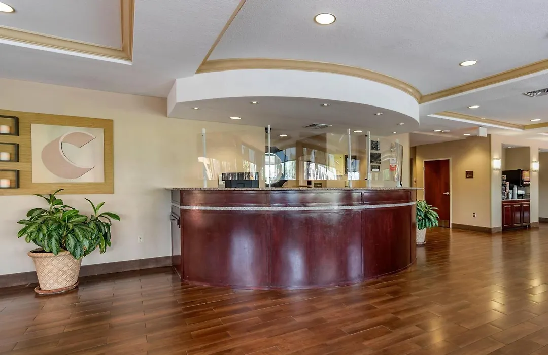 Comfort Suites Biloxi/Ocean Springs-1