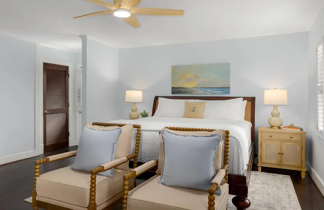 Elizabeth Pointe Lodge-1