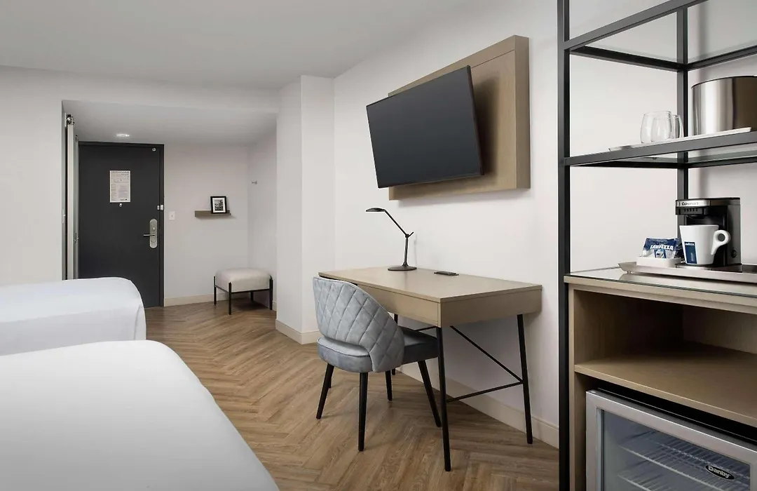 Radisson Blu Fargo-1