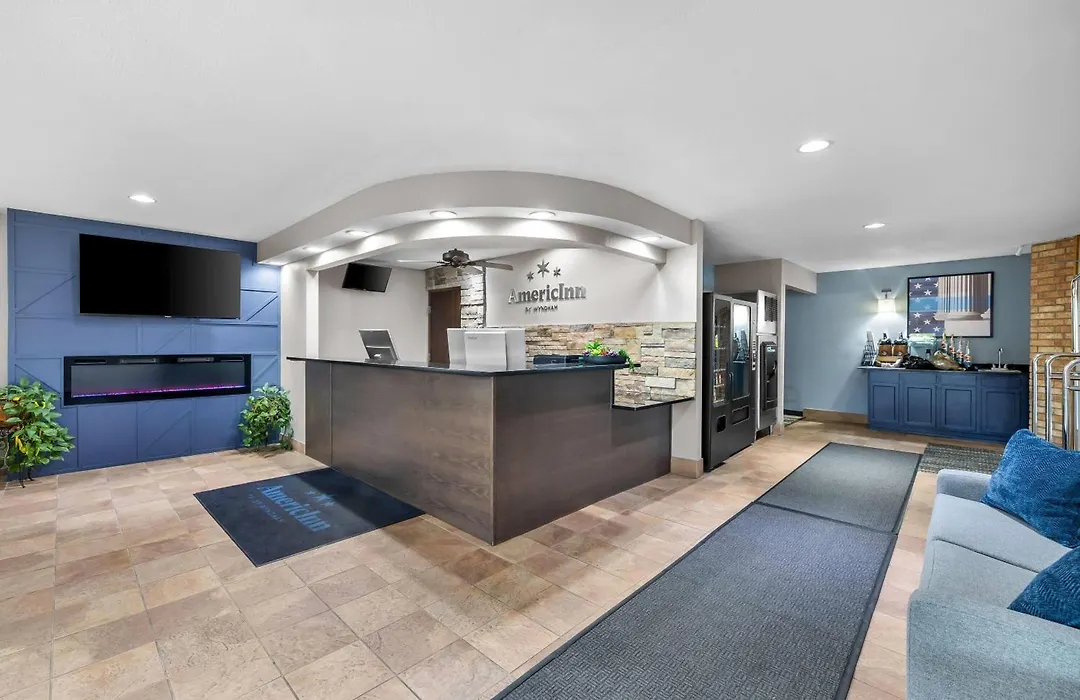 Americinn By Wyndham Delafield-Milwaukee-1