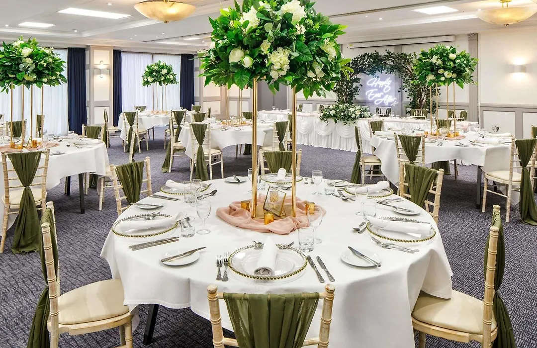 Mercure Nottingham Sherwood-1
