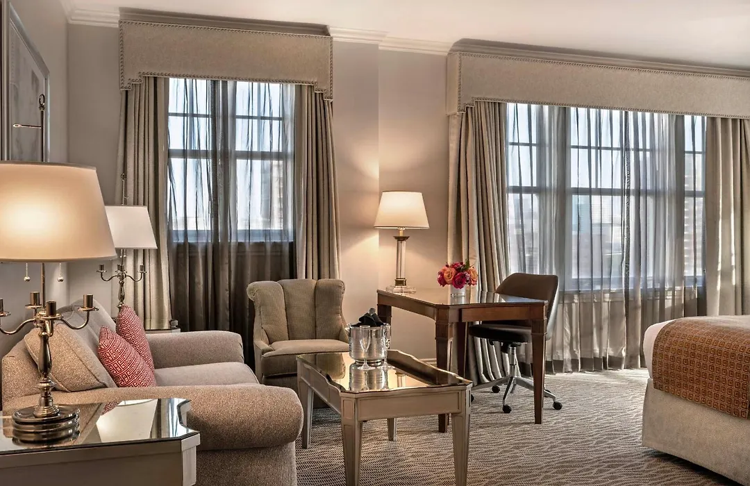 Warwick Melrose Hotel-1