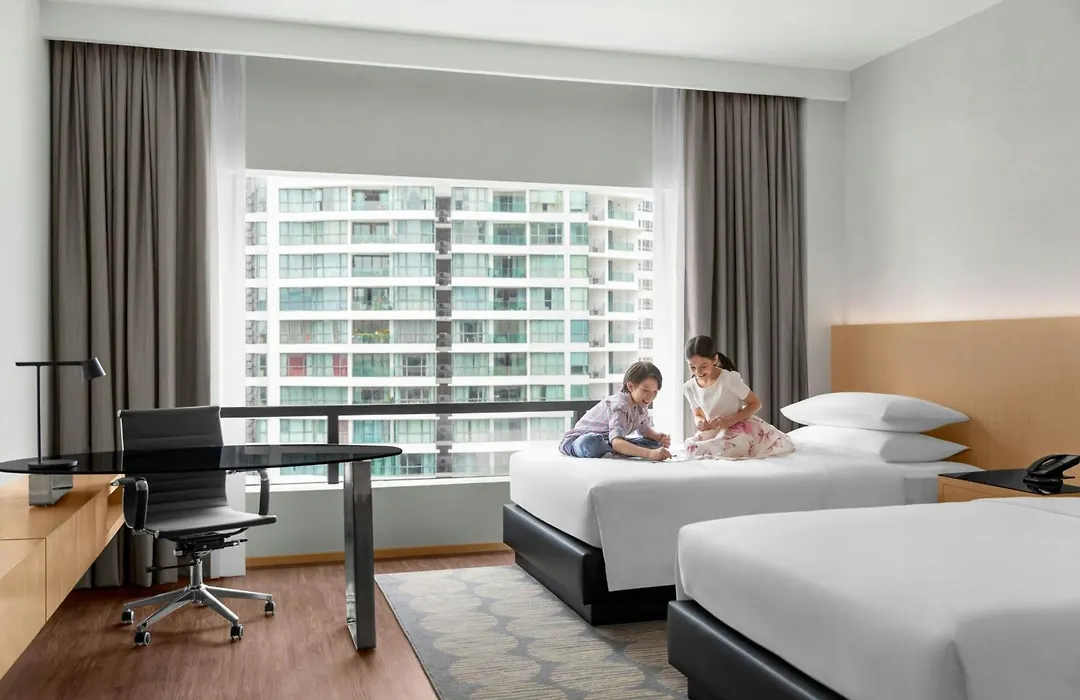 Renaissance Kuala Lumpur Hotel & Convention Centre-1
