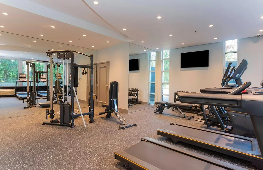 Sandman Signature Surrey-Guildford Suites-1