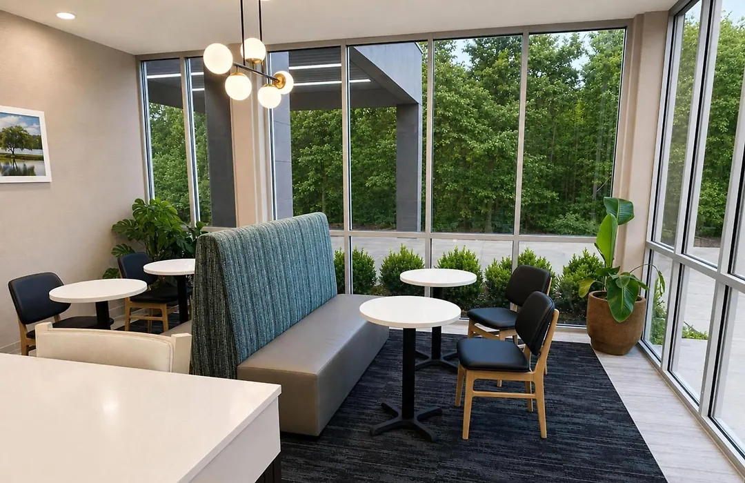 La Quinta Inn & Suites By Wyndam Knoxville West-1