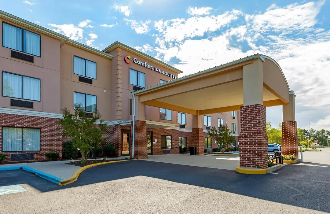 Comfort Inn & Suites Cambridge-1