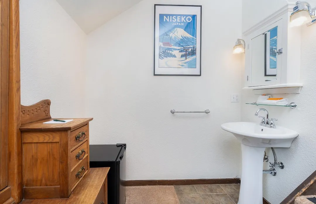 Manitou Lodge 8 By Alpine Lodging Telluride-1