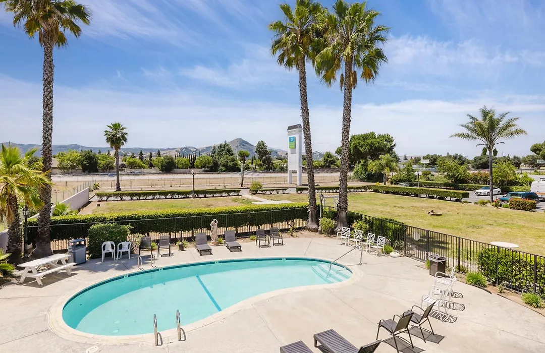 Surestay By Best Western Morgan Hill-1
