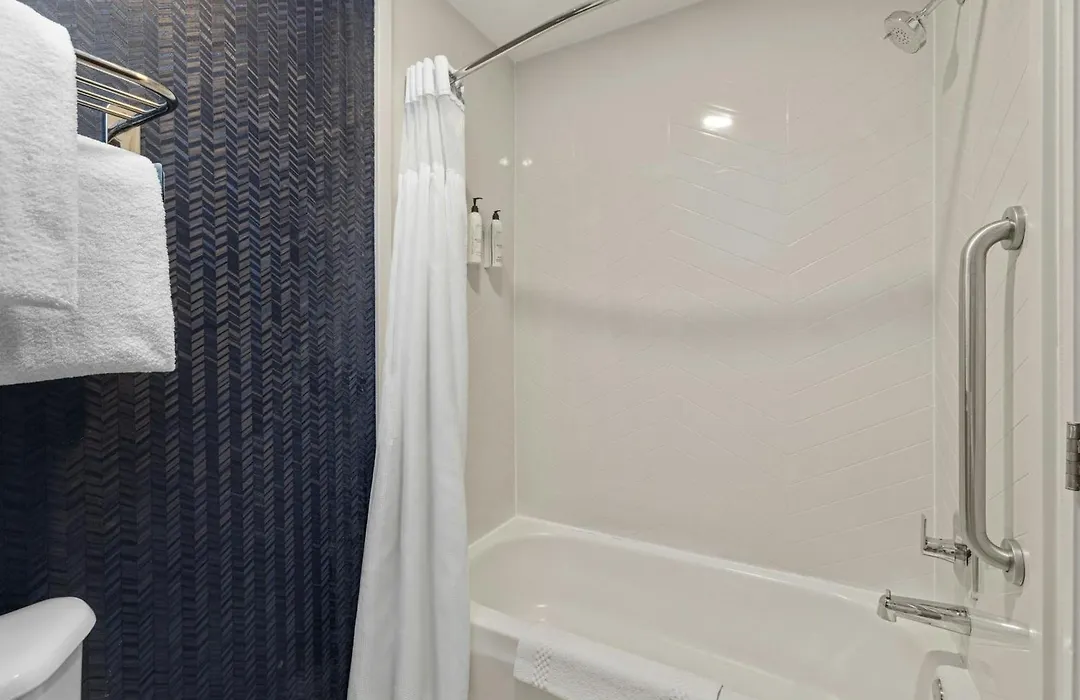 Fairfield By Marriott Southeast Hammond, In-1