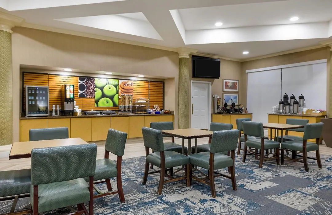 La Quinta By Wyndham Albuquerque West-1