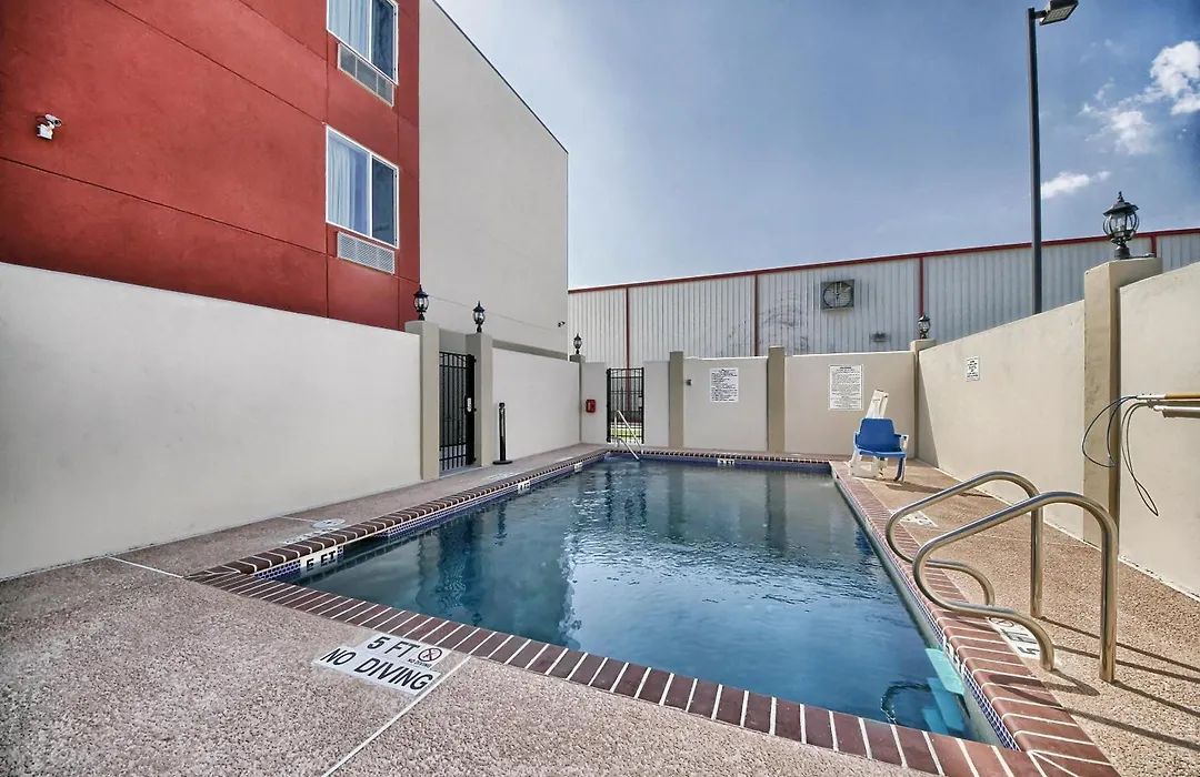 Motel 6-Weslaco, Tx-1