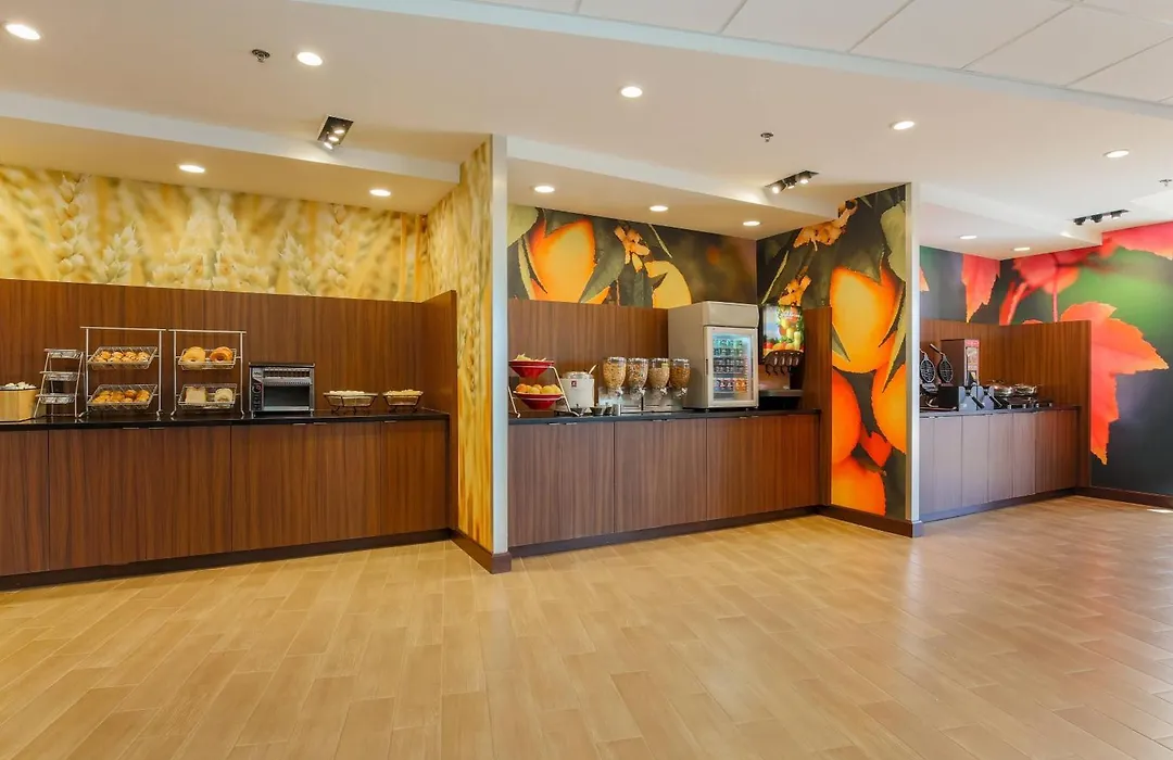 Fairfield Inn & Suites By Marriott Alexandria-1