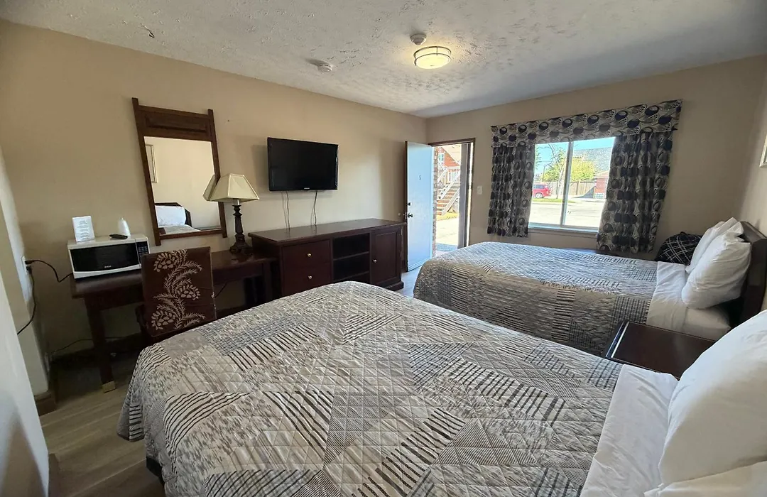 Sunset Inn-1