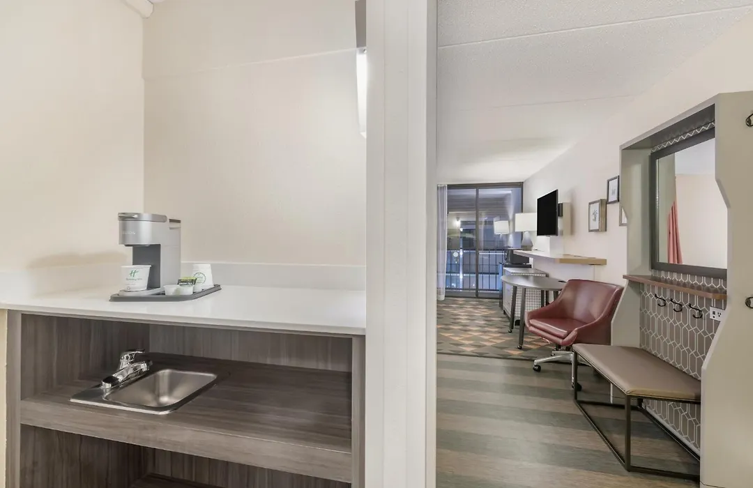 Holiday Inn Auburn-Finger Lakes Region By Ihg-1