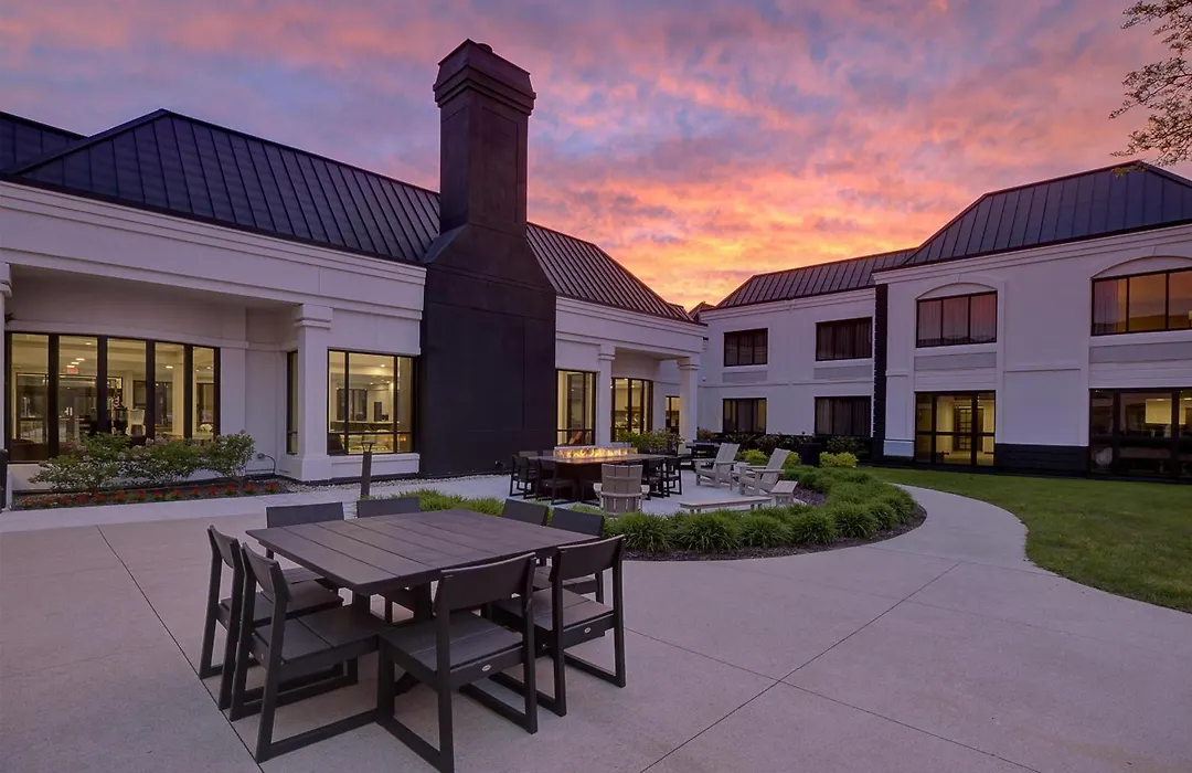 Doubletree By Hilton Hotel Detroit Novi-1