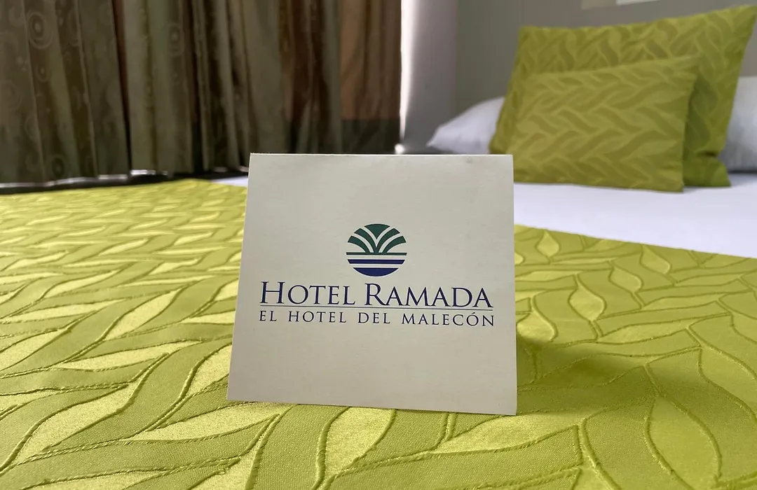 Hotel Ramada-1
