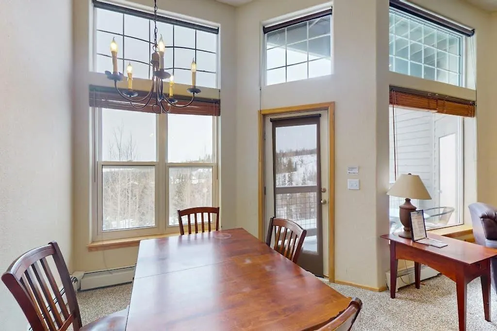 Wildernest Gore Trail Condo-1