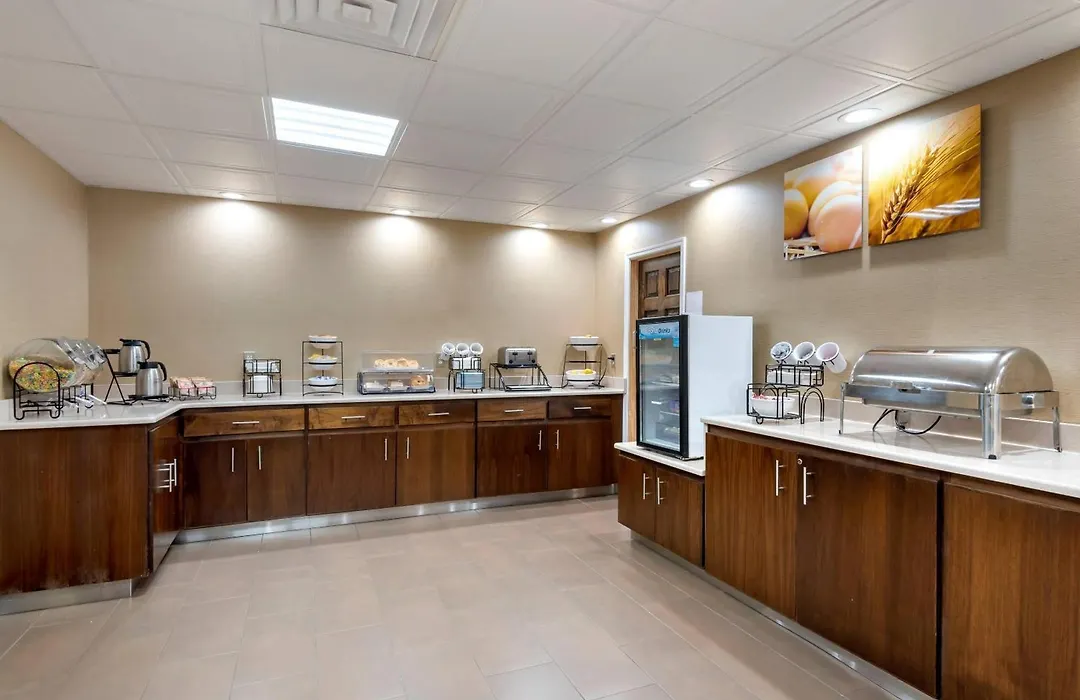 Comfort Inn Binghamton I-81-1