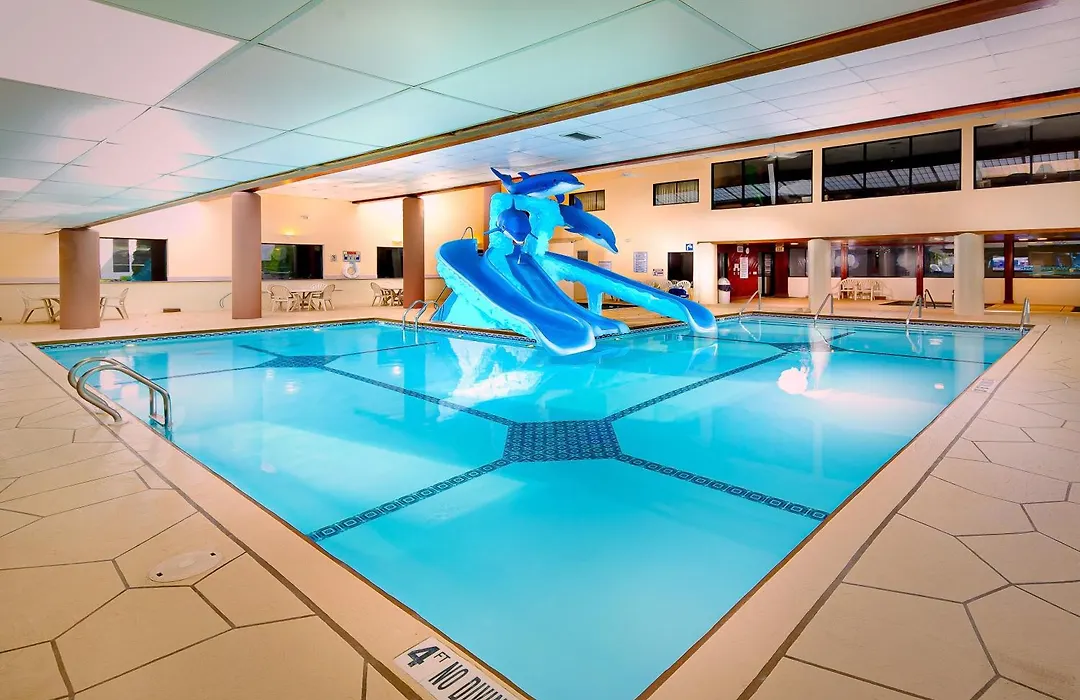 Grand Marquis Waterpark Hotel & Suites-1