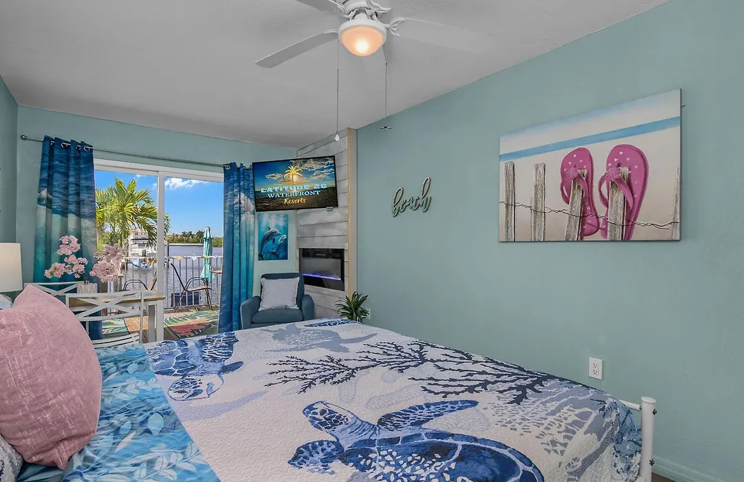 Latitude 26 Waterfront Boutique Resort - Bonita Springs-1