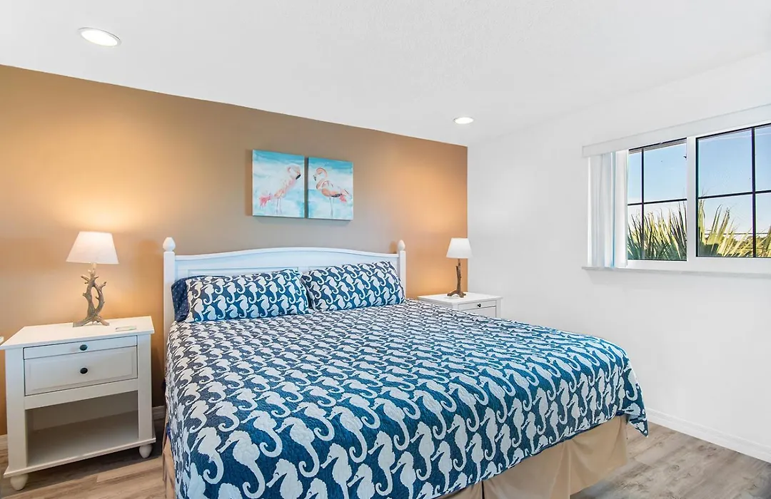 Escape Coastal Resort On Casey Key-1