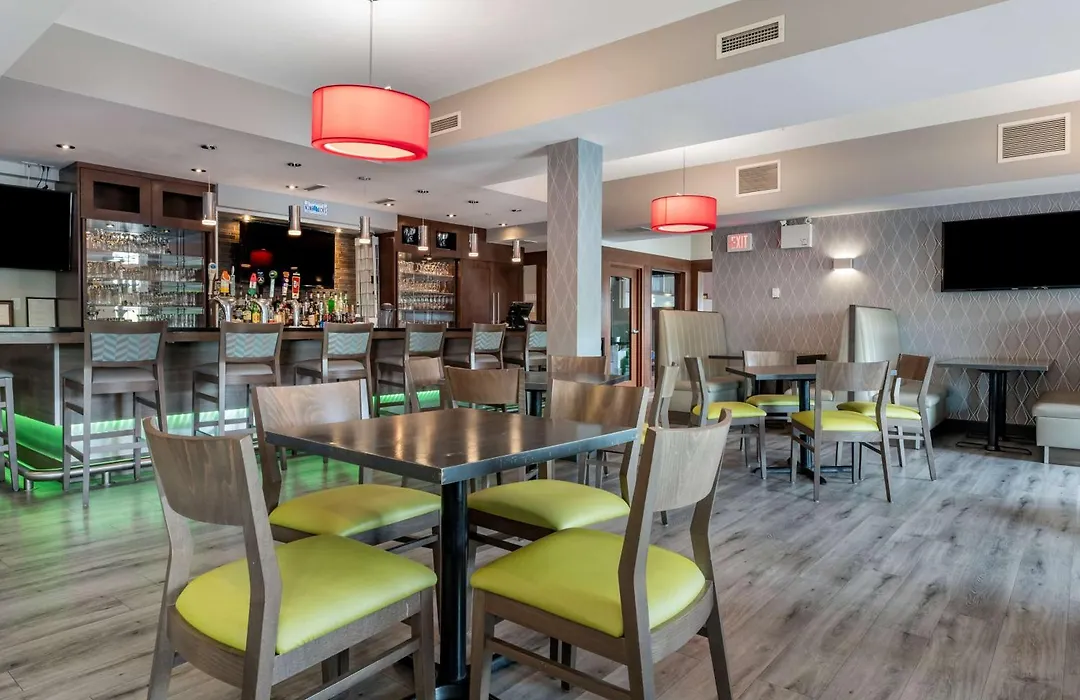 Best Western Plus Dartmouth Hotel & Suites-1