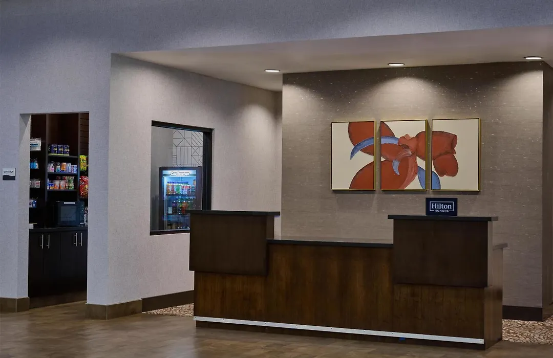 Doubletree By Hilton Hotel Flagstaff-1