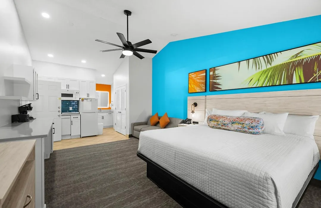 Grand Palms Resort-1