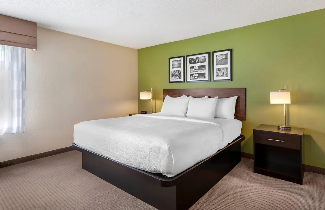 Sleep Inn Sandusky-1