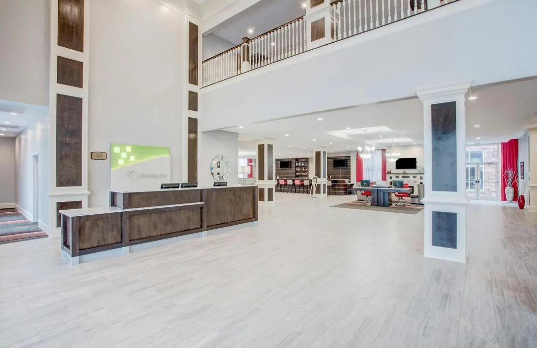 Holiday Inn & Suites Lafayette North By Ihg-1