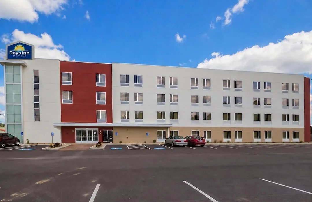 Days Inn By Wyndham South Bend/Notre Dame-1